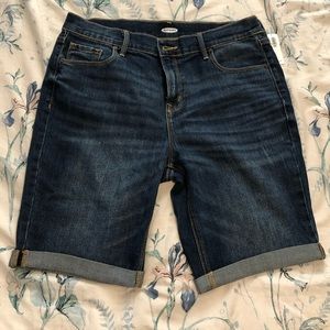 Old Navy 9” Jeans NWT